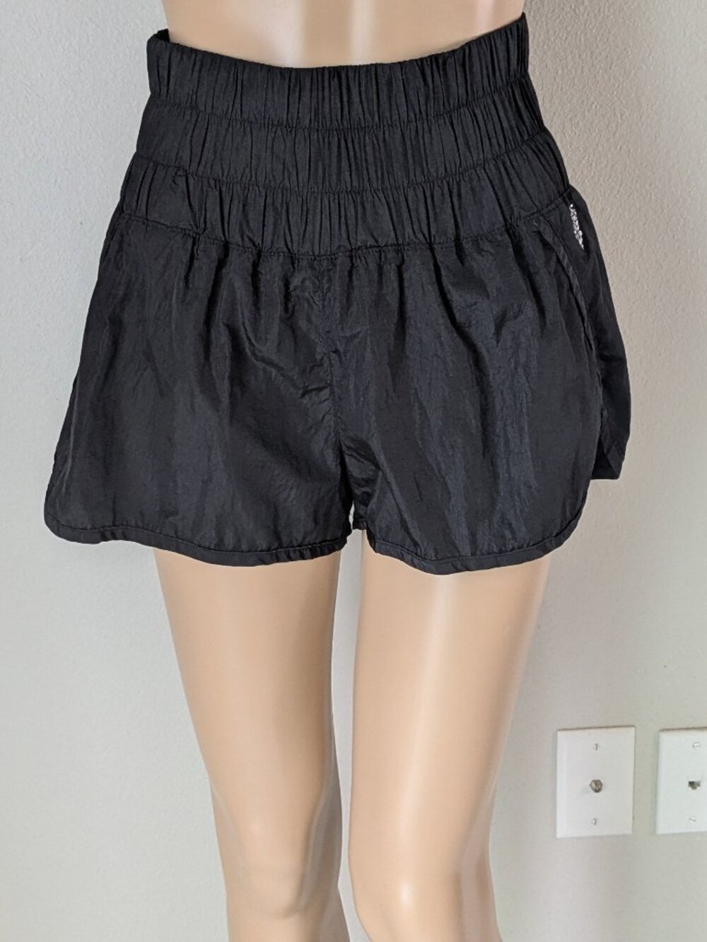 Free People Movement Shorts Women's Small Black The Way Home Sporty Athleisure